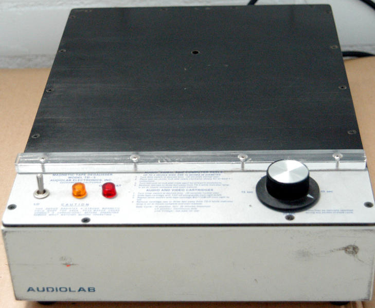 audiolab_Model TD-5_tape degausser.jpg