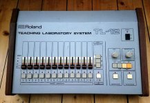 Roland TL-12 Teaching Lab 200€.jpg