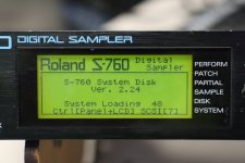 Roland S-760_00890.JPG